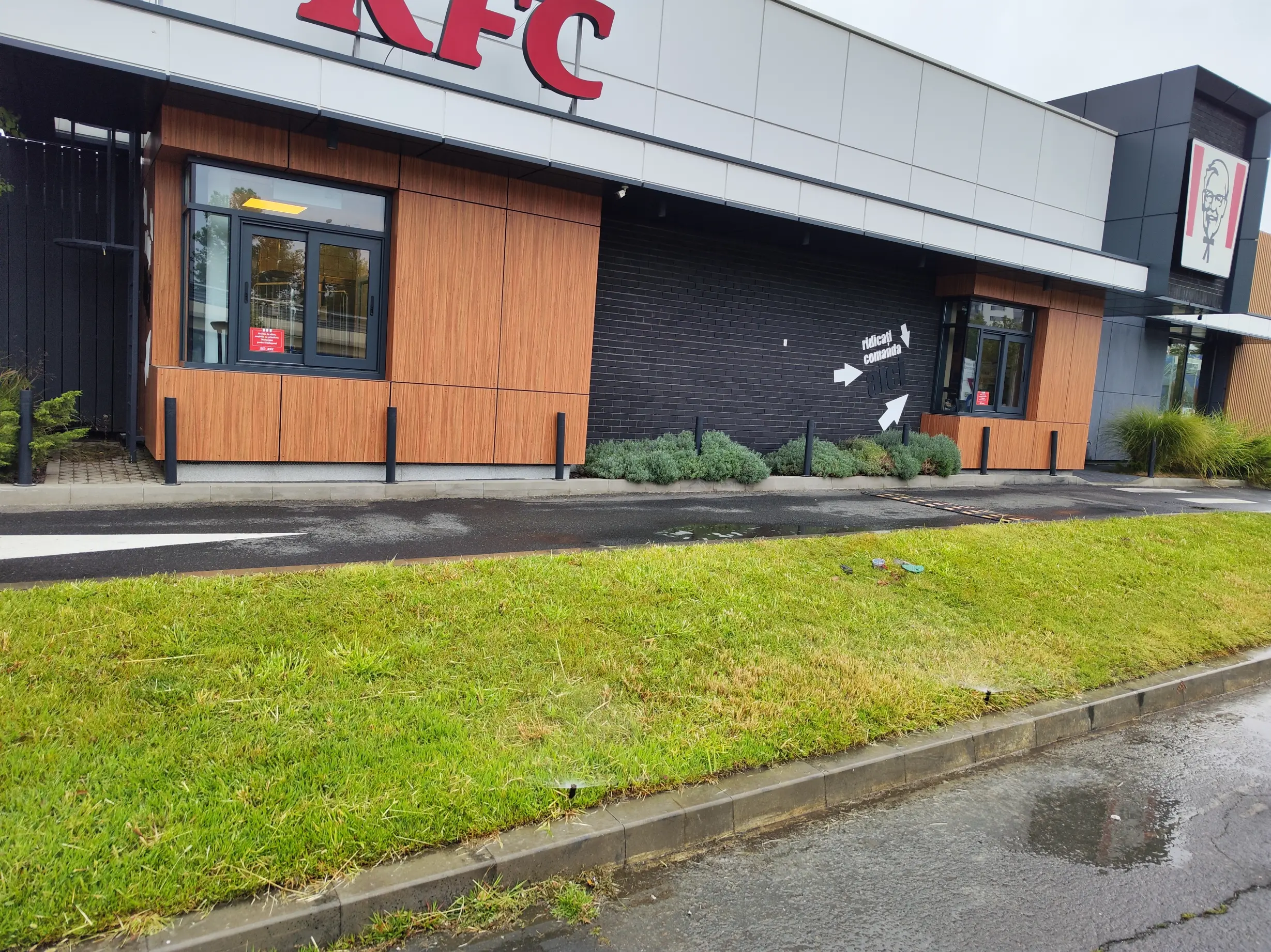 Programare si verificare aspersoare - sistem irigații automatlângă KFC