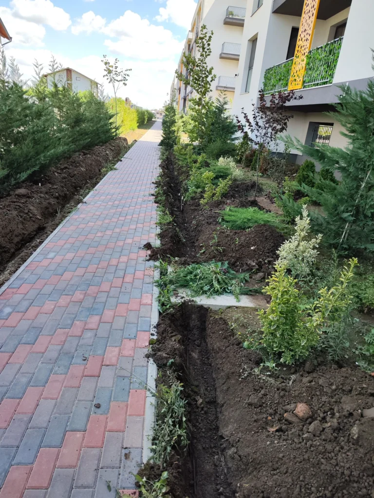 Implementare eficientă sistem automat de irigații pentru spațiu verde rezidențial